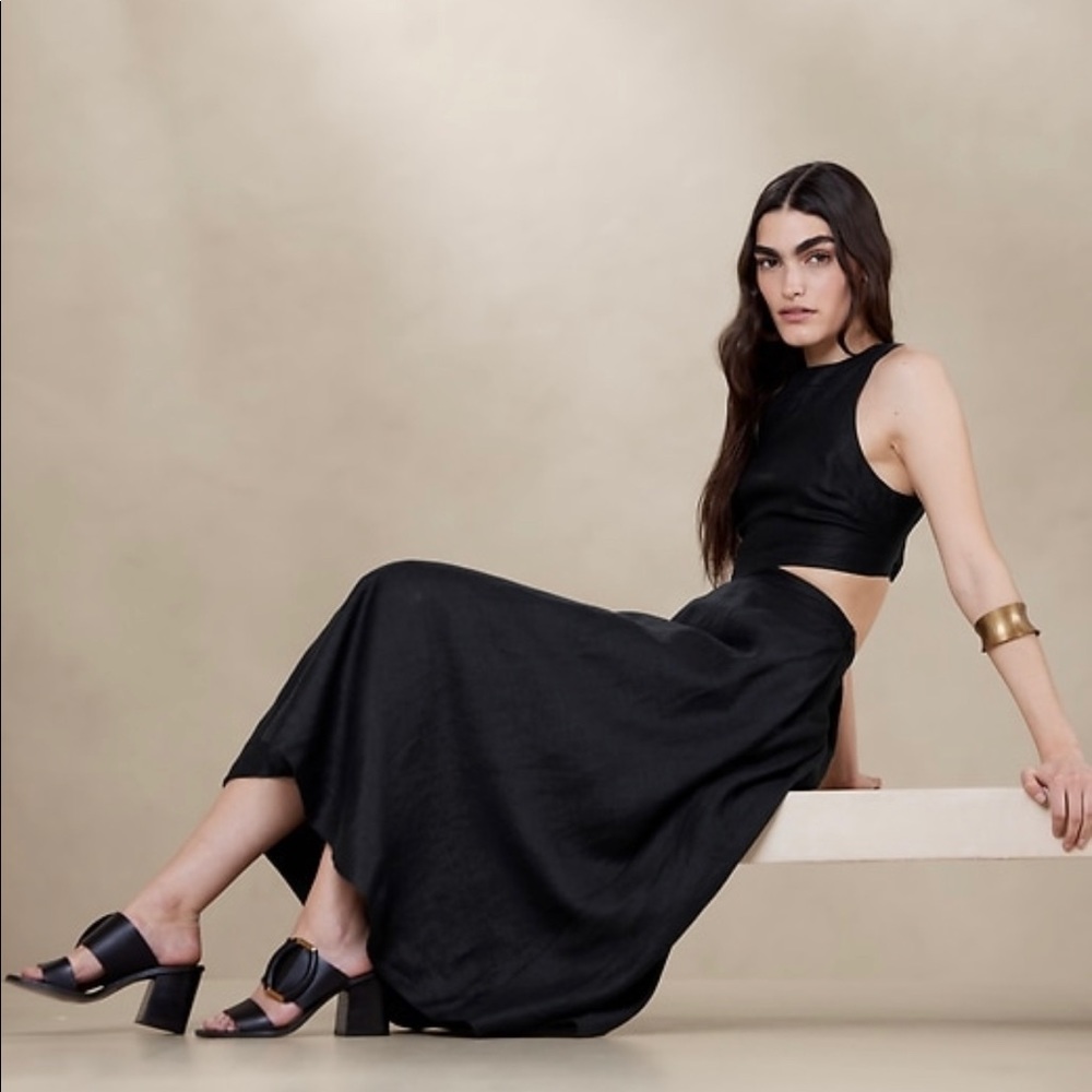 NWT | Black Lina Linen Cutout Midi Dress | BR